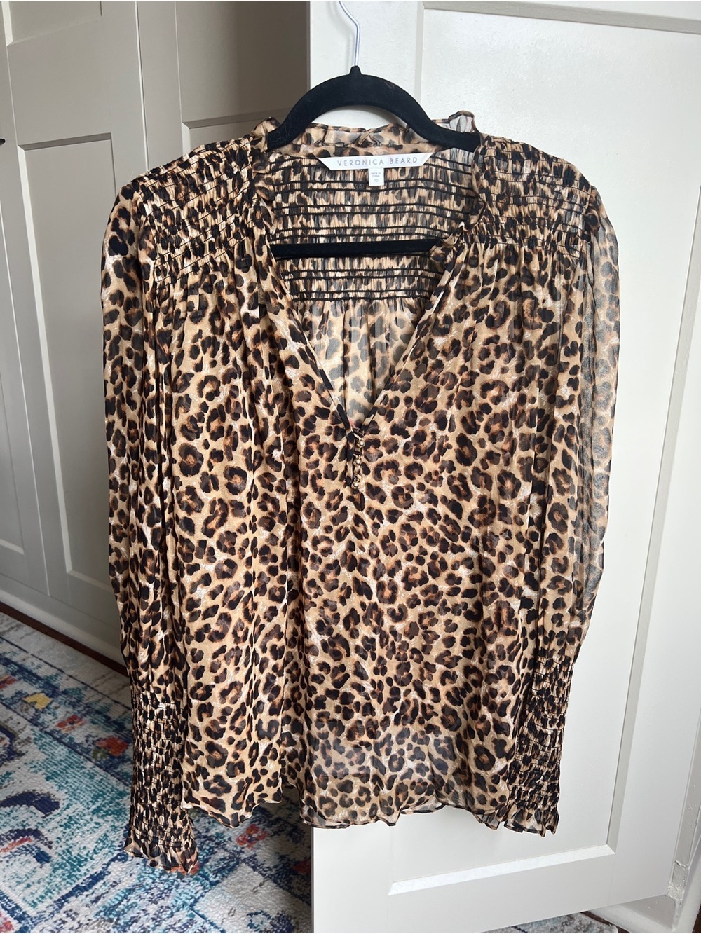 Veronica Beard Silk Jaz Leopard Print Smocked Blouse Size 10